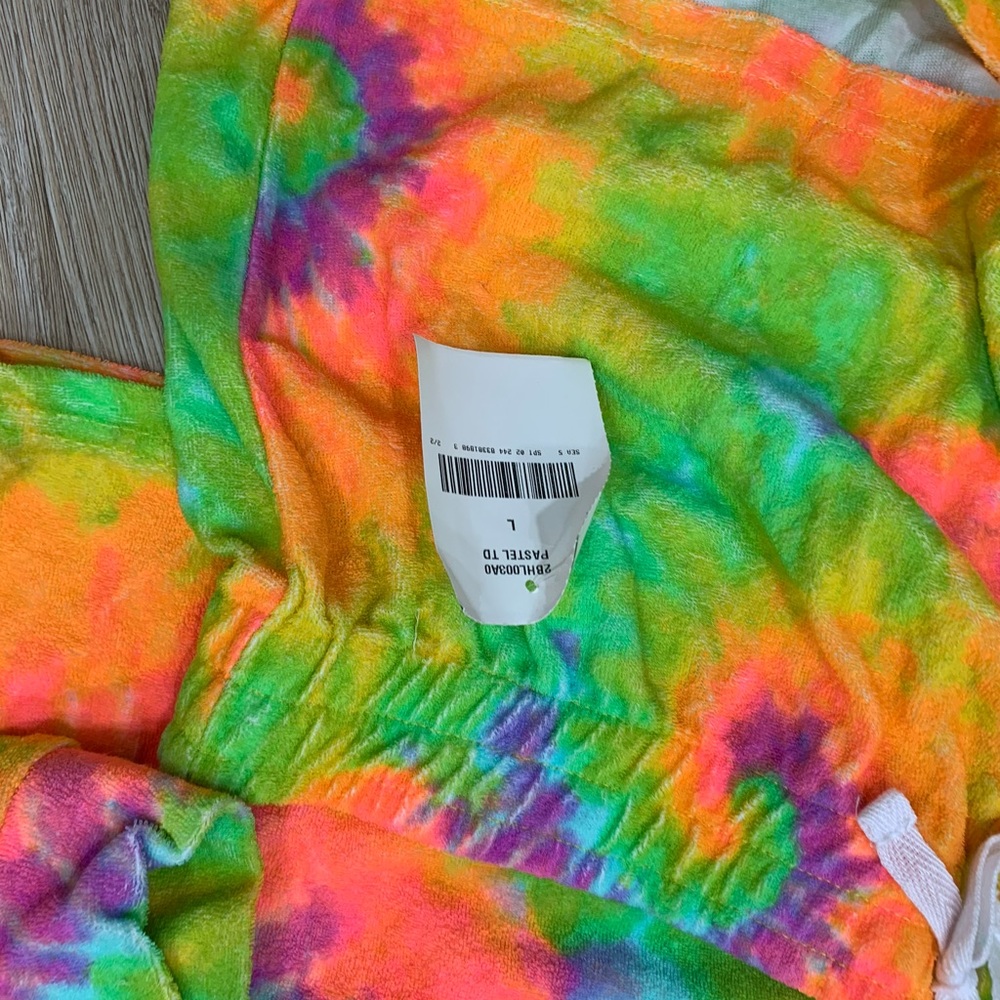 Women’s set - Picture 2 of 3